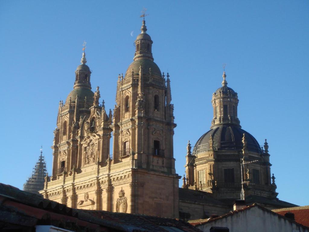 Hostal Escala Luna Salamanca Esterno foto