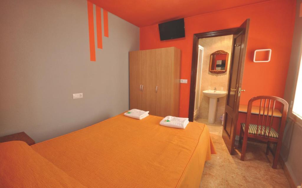 Hostal Escala Luna Salamanca Camera foto