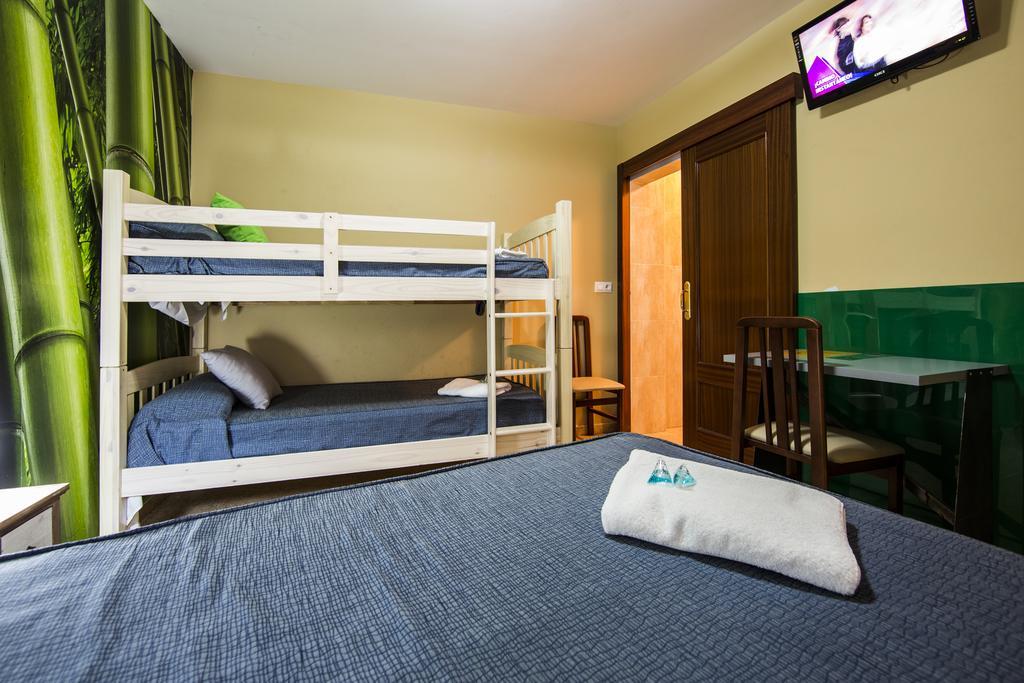 Hostal Escala Luna Salamanca Esterno foto