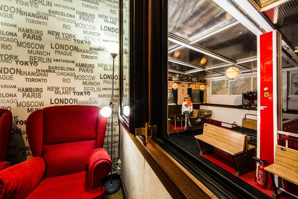 Hostal Escala Luna Salamanca Esterno foto