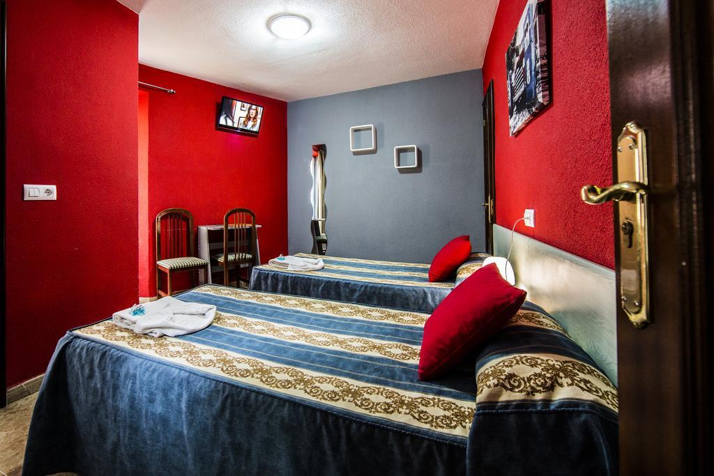 Hostal Escala Luna Salamanca Esterno foto