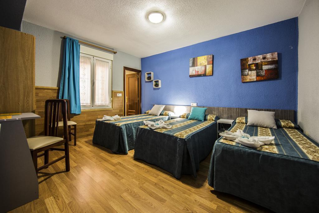 Hostal Escala Luna Salamanca Esterno foto