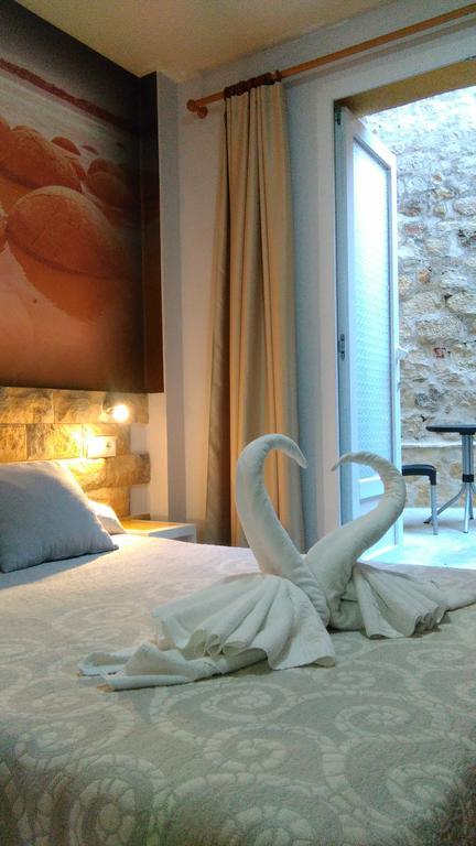 Hostal Escala Luna Salamanca Esterno foto