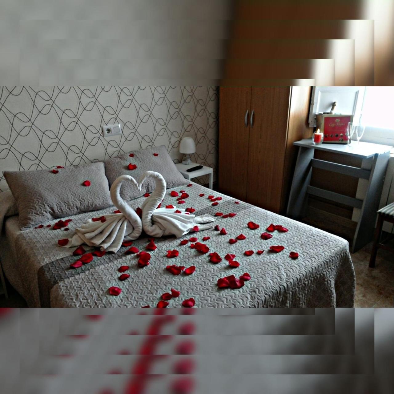 Hostal Escala Luna Salamanca Esterno foto