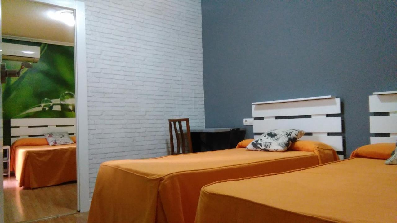 Hostal Escala Luna Salamanca Esterno foto